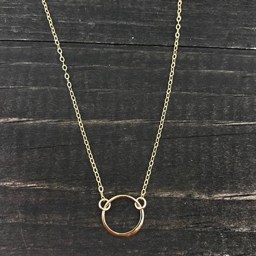 Mom Necklace (gold)