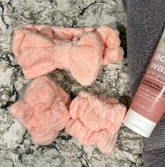 Super Soft Spa Set Face Washing Headband and Cuffs - Soft Pink